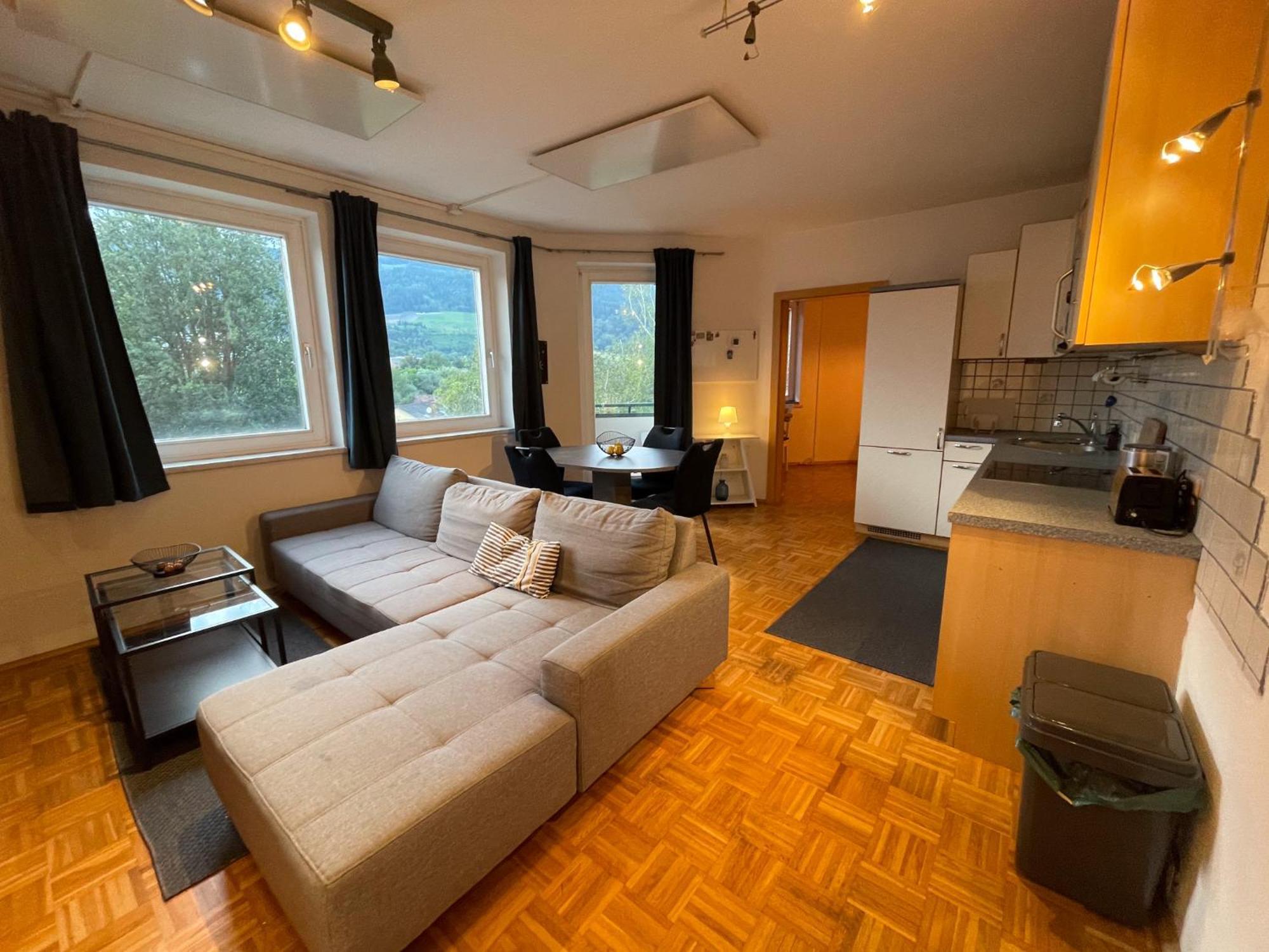 לאובן Melior City View Apartment מראה חיצוני תמונה
